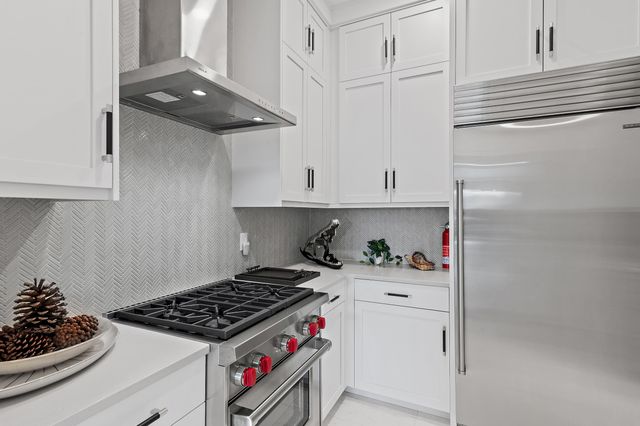 4548 Sailmaker Lane, Destin, FL 32541