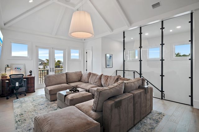 4548 Sailmaker Lane, Destin, FL 32541