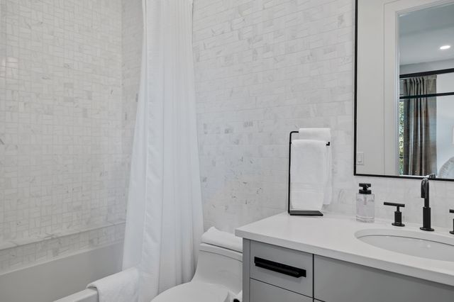 4548 Sailmaker Lane, Destin, FL 32541