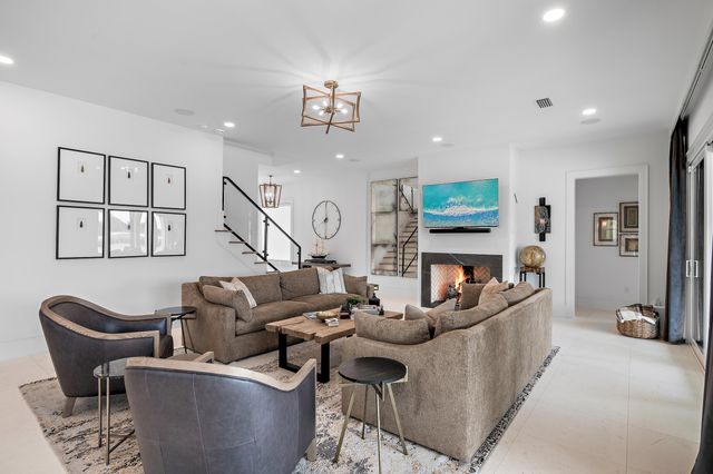 4548 Sailmaker Lane, Destin, FL 32541