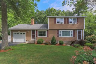 8 Lantern Lane, Auburn, NH 03032