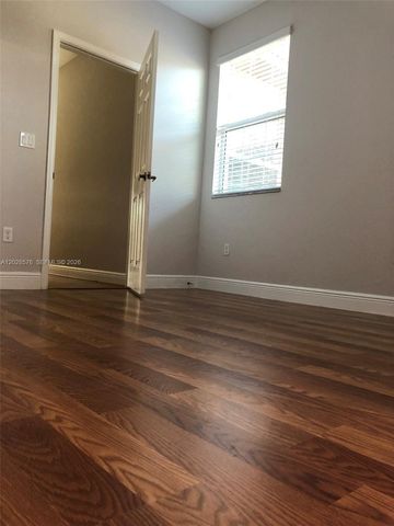 1524 SW 147th Ave 1524, Pembroke Pines, FL 33027