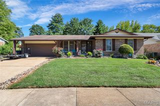 3830 Arbre, Florissant, MO 63034