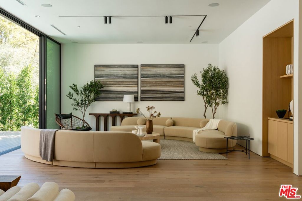 1508 Roscomare Road, Los Angeles, CA 90077 — photo 3
