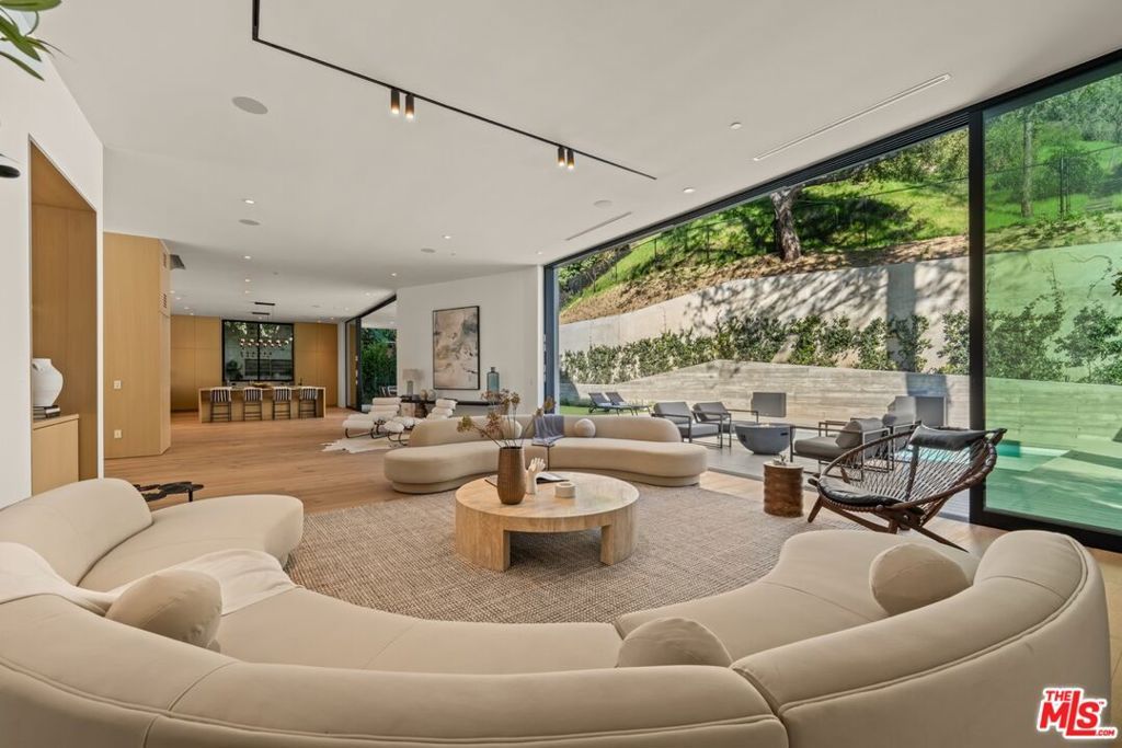1508 Roscomare Road, Los Angeles, CA 90077 — photo 4