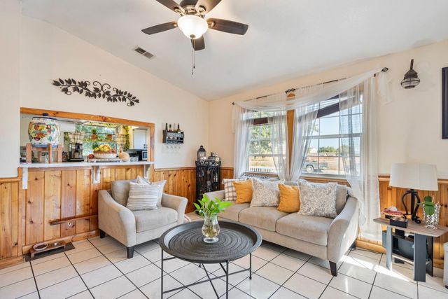 601 Chaparral Court, Hollister, CA 95023