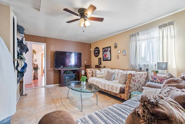 601 Chaparral Court, Hollister, CA 95023