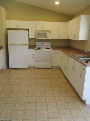 228 Ambury ST, Fort Myers, FL 33913