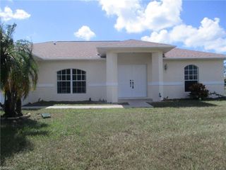 228 Ambury ST, Fort Myers, FL 33913