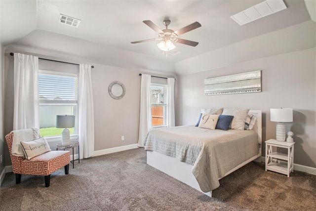 9108 NW 117th Street, Yukon, OK 73099