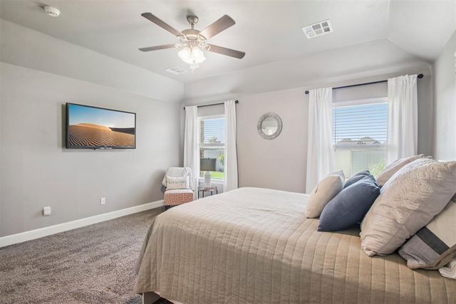 9108 NW 117th Street, Yukon, OK 73099