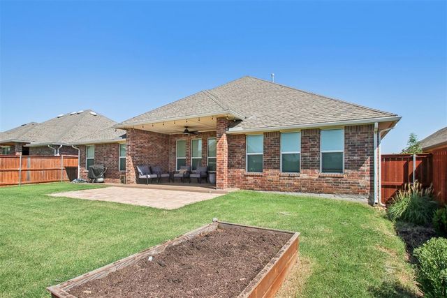 9108 NW 117th Street, Yukon, OK 73099