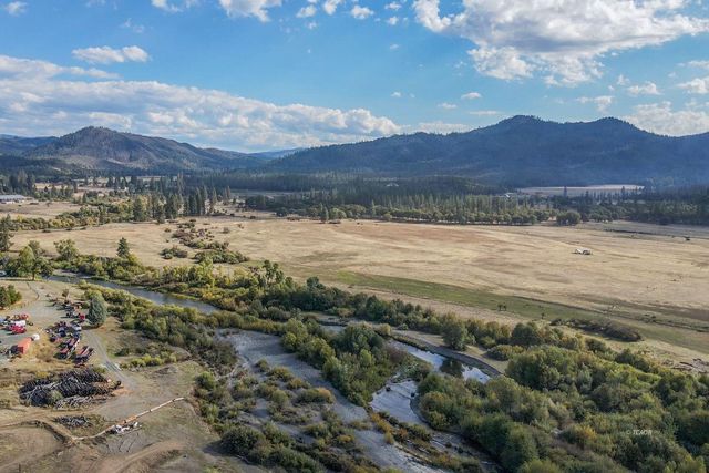1095 Hyampom Rd, Hayfork, CA 96041
