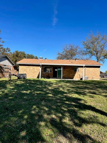 834 Quebec Drive, Garland, TX 75040