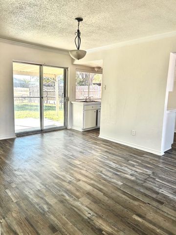 834 Quebec Drive, Garland, TX 75040