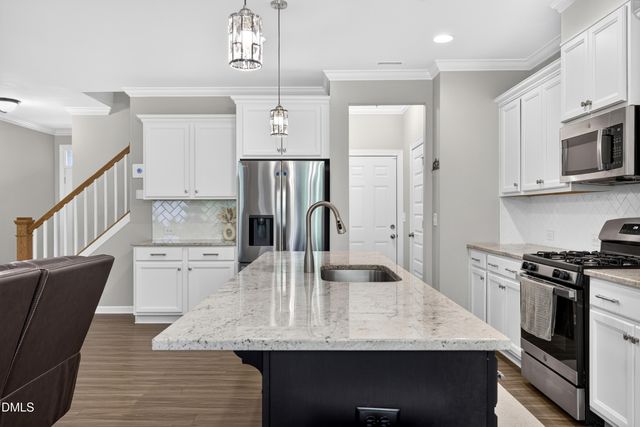 8045 Windthorn Place, Cary, NC 27519