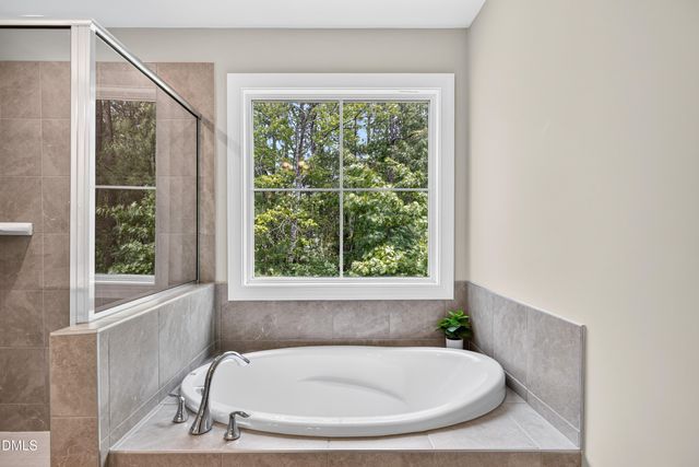 8045 Windthorn Place, Cary, NC 27519
