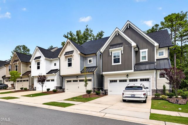 8045 Windthorn Place, Cary, NC 27519