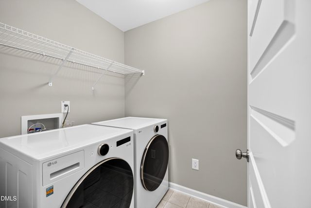 8045 Windthorn Place, Cary, NC 27519