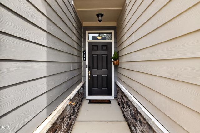 8045 Windthorn Place, Cary, NC 27519