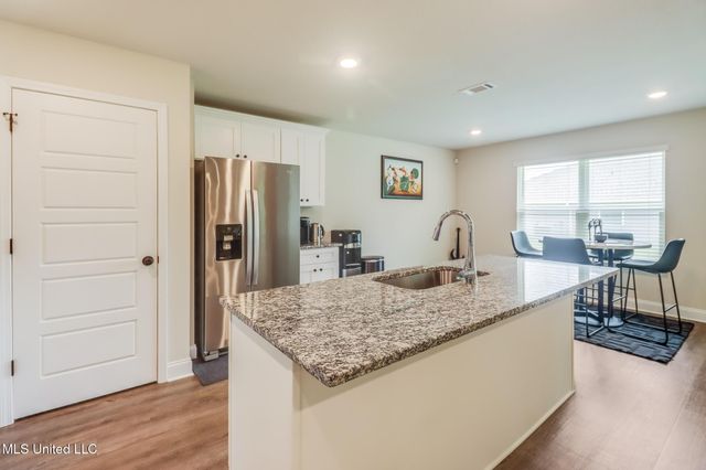 10519 Willow Leaf Drive, Gulfport, MS 39503