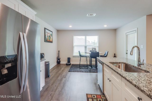 10519 Willow Leaf Drive, Gulfport, MS 39503