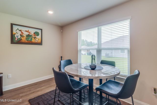 10519 Willow Leaf Drive, Gulfport, MS 39503