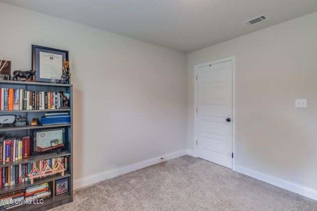 10519 Willow Leaf Drive, Gulfport, MS 39503