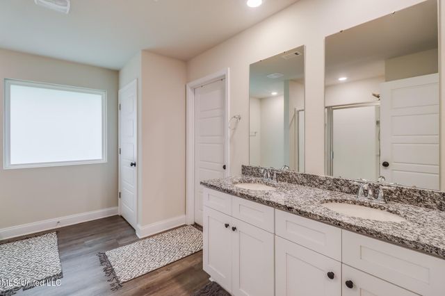 10519 Willow Leaf Drive, Gulfport, MS 39503