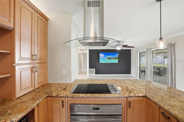 22 LAKE LINK DRIVE SE, Winter Haven, FL 33884