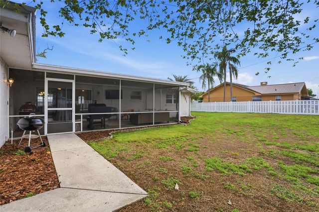 22 LAKE LINK DRIVE SE, Winter Haven, FL 33884