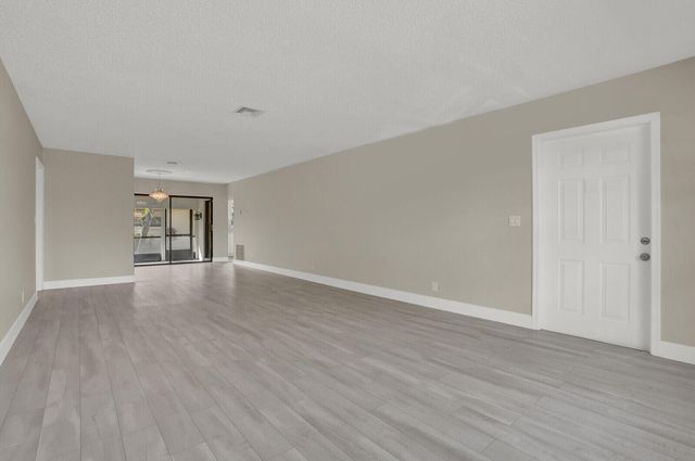 4500 Pandana Tree Road A, Boynton Beach, FL 33436