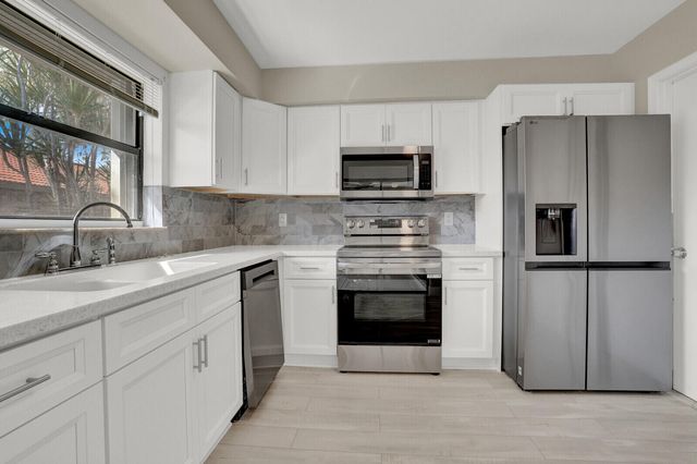 4500 Pandana Tree Road A, Boynton Beach, FL 33436