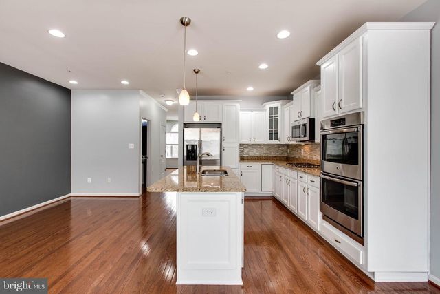 7926 SILVER OAK RD, Hanover, MD 21076