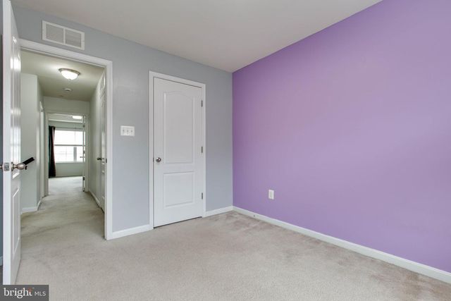 7926 SILVER OAK RD, Hanover, MD 21076