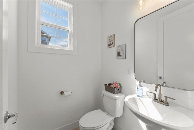 1213 Briarwood Lane, Mahomet, IL 61853