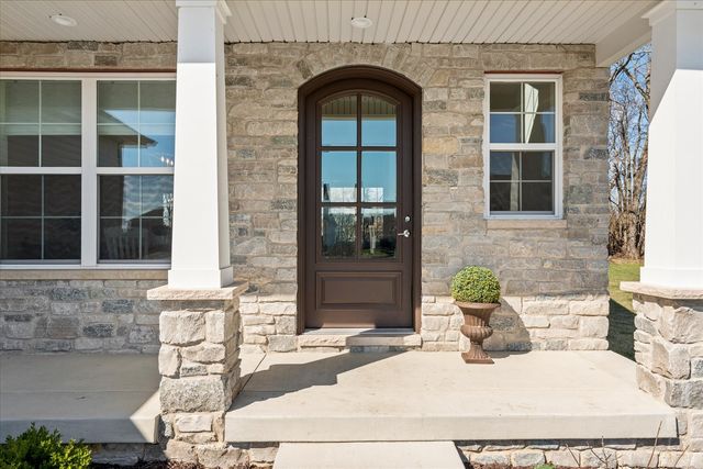 1213 Briarwood Lane, Mahomet, IL 61853