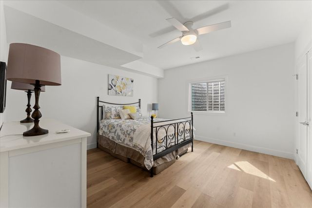 1213 Briarwood Lane, Mahomet, IL 61853