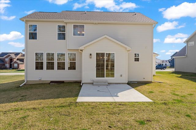 1213 Briarwood Lane, Mahomet, IL 61853