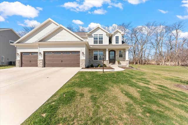1213 Briarwood Lane, Mahomet, IL 61853