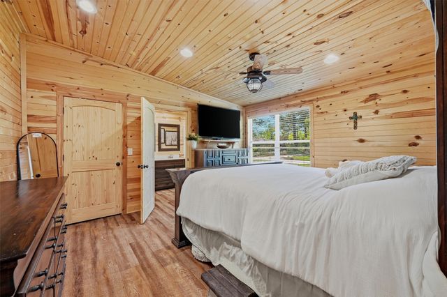 74 Whippoorwill Lane, Sadler, TX 76264