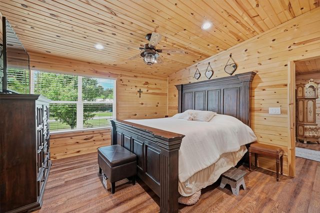 74 Whippoorwill Lane, Sadler, TX 76264