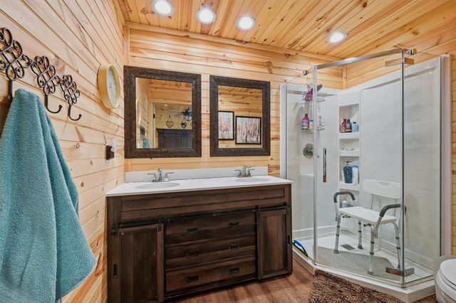 74 Whippoorwill Lane, Sadler, TX 76264