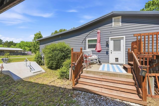 74 Whippoorwill Lane, Sadler, TX 76264