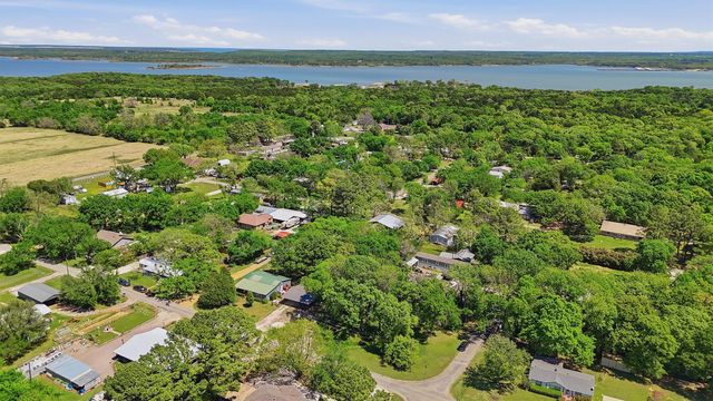 74 Whippoorwill Lane, Sadler, TX 76264