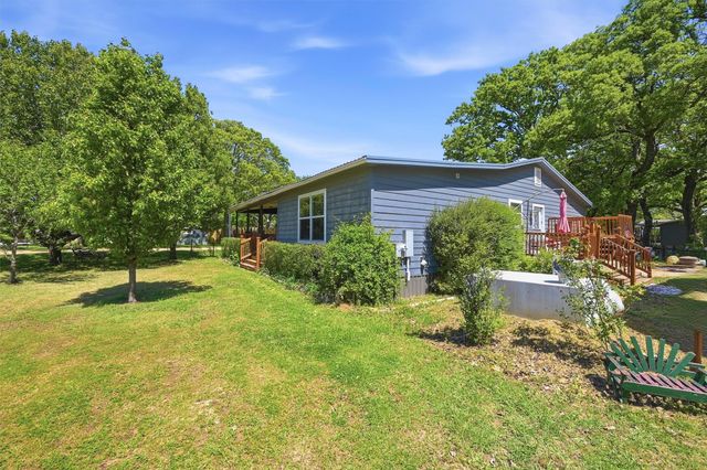 74 Whippoorwill Lane, Sadler, TX 76264