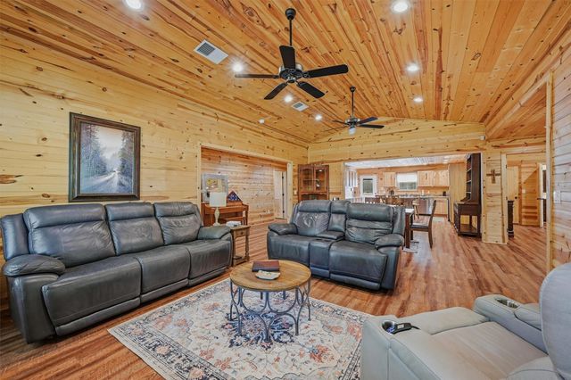 74 Whippoorwill Lane, Sadler, TX 76264