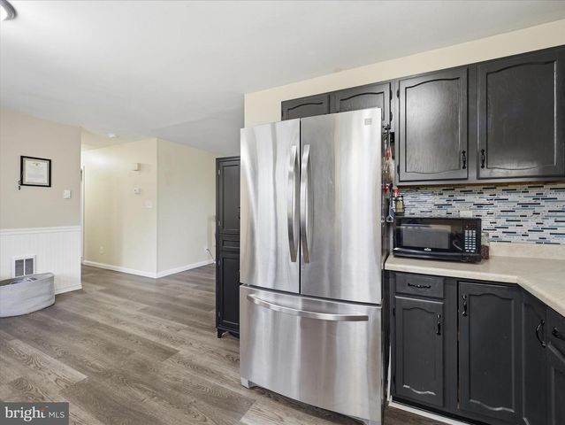 917 WOODLAND PARKWAY, Waynesboro, PA 17268