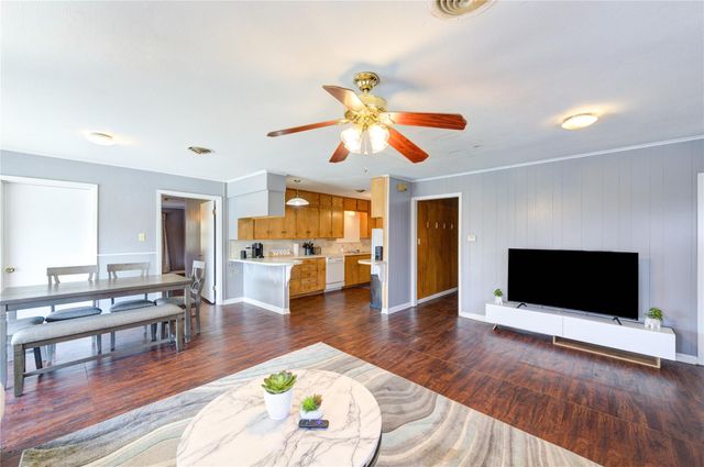 232 Hideaway Lane, Goodrich, TX 77335