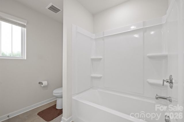 13022 KENWORTH Road, Charlotte, NC 28278